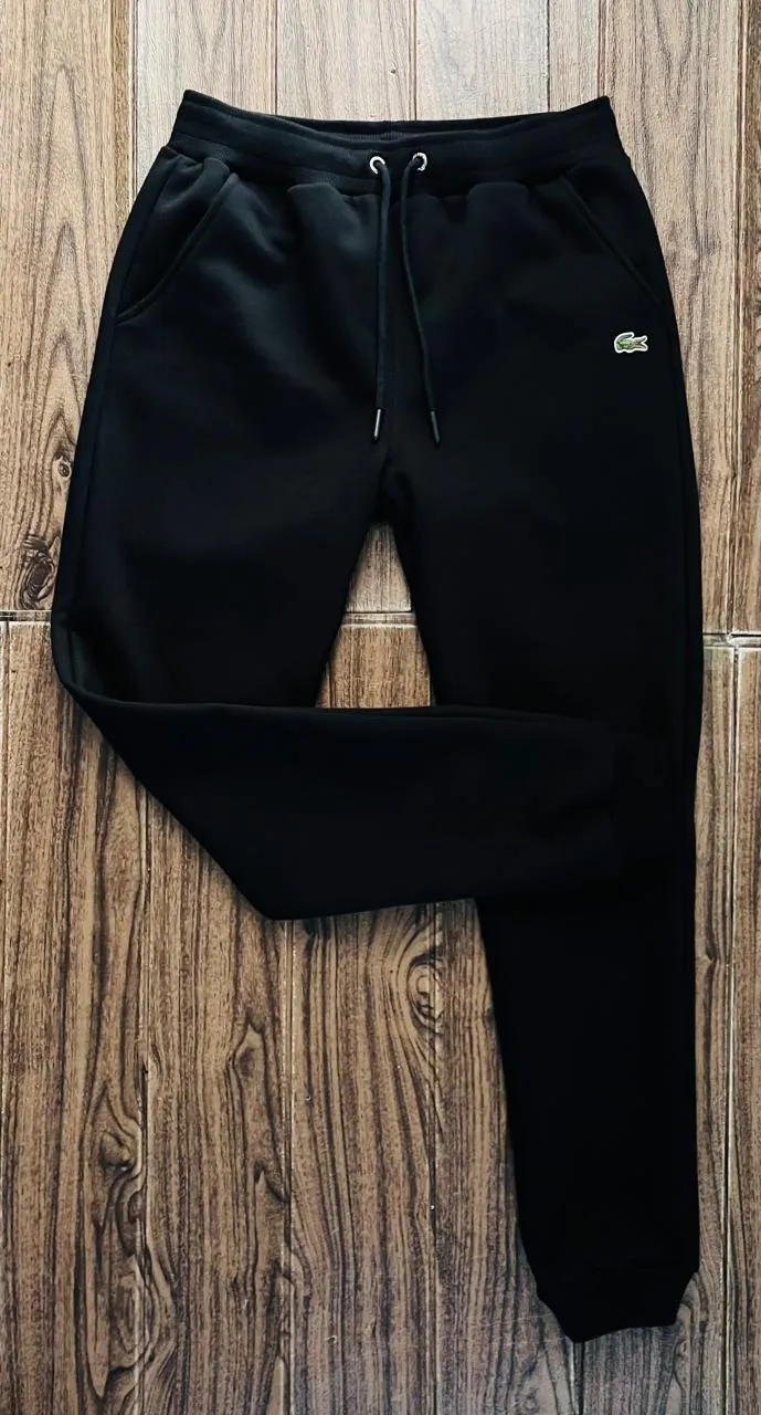 Pantalón Jogger Clásico con Logo Bordado