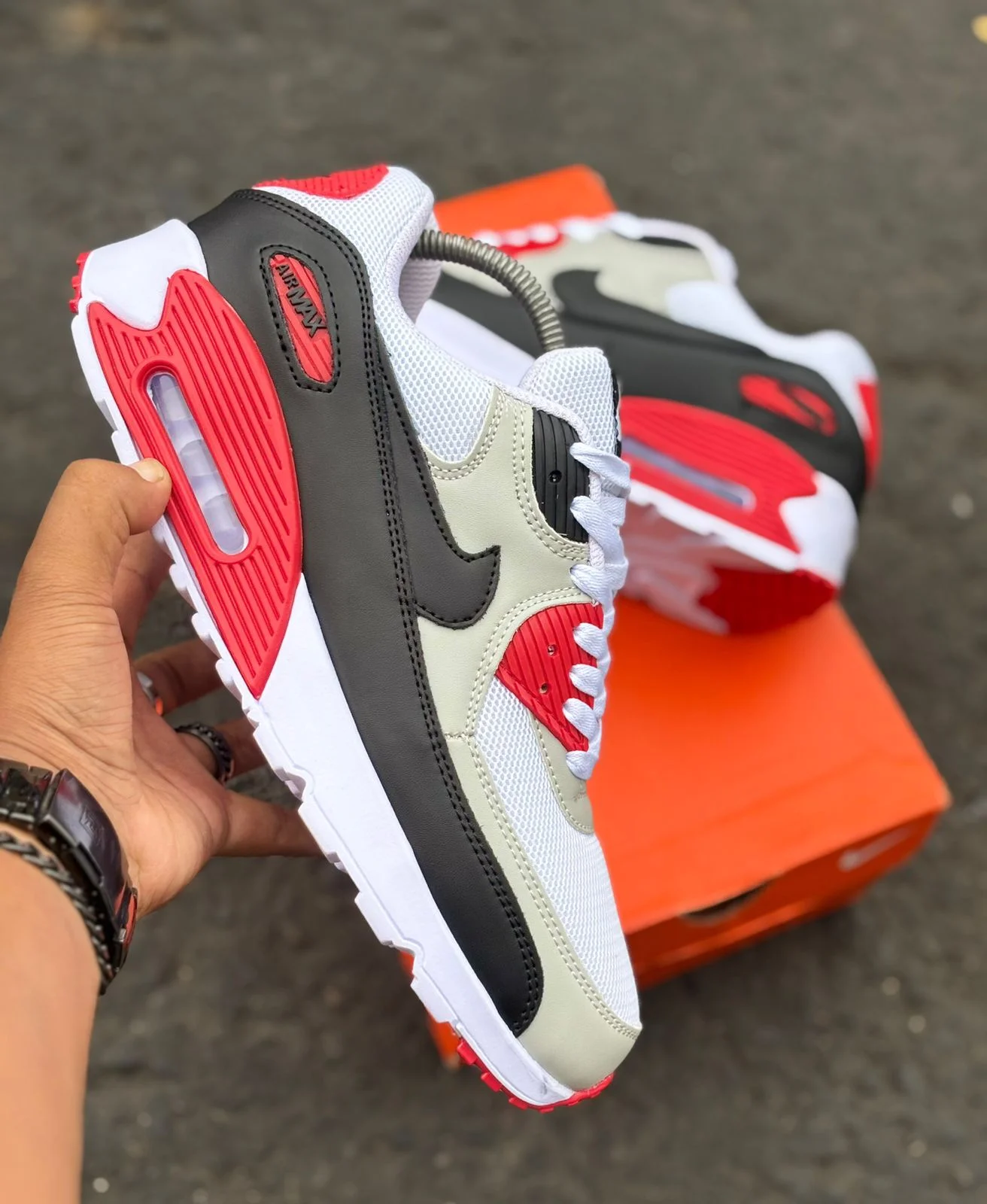 Zapatillas deportivas, Nikee MultiC